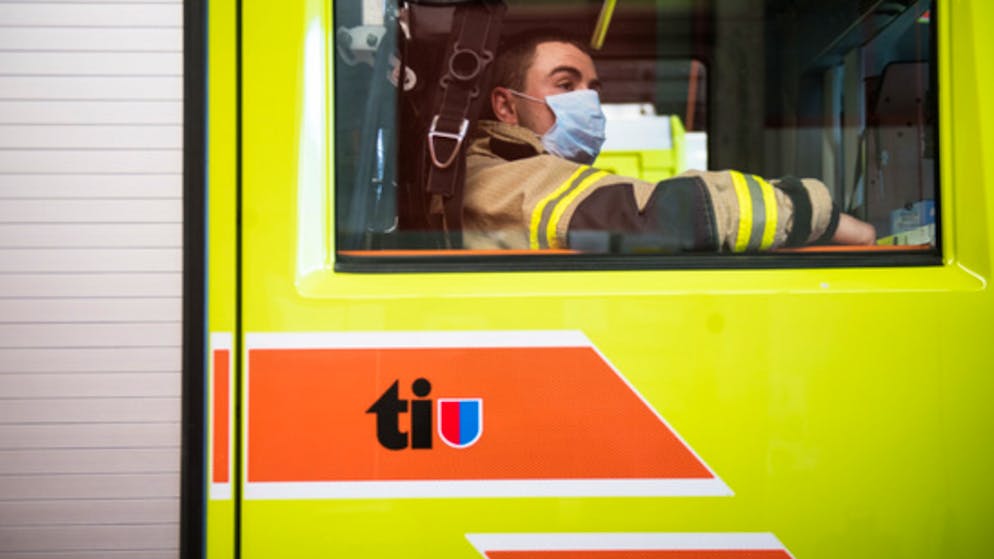 Alpe di Neggia. Incendio boschivo in zona Monte Gambarogno
