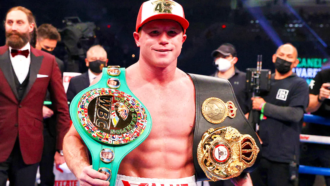 Boxe: Alvarez s'offre Smith et deux titres mondiaux | blue News