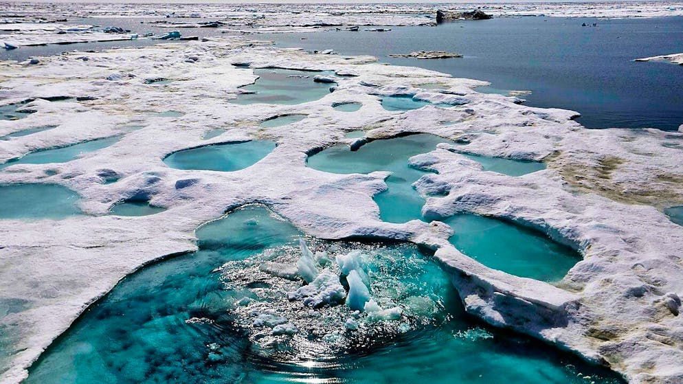 Perdu Dans L Arctique Naufrage dans l'Arctique, 17 disparus