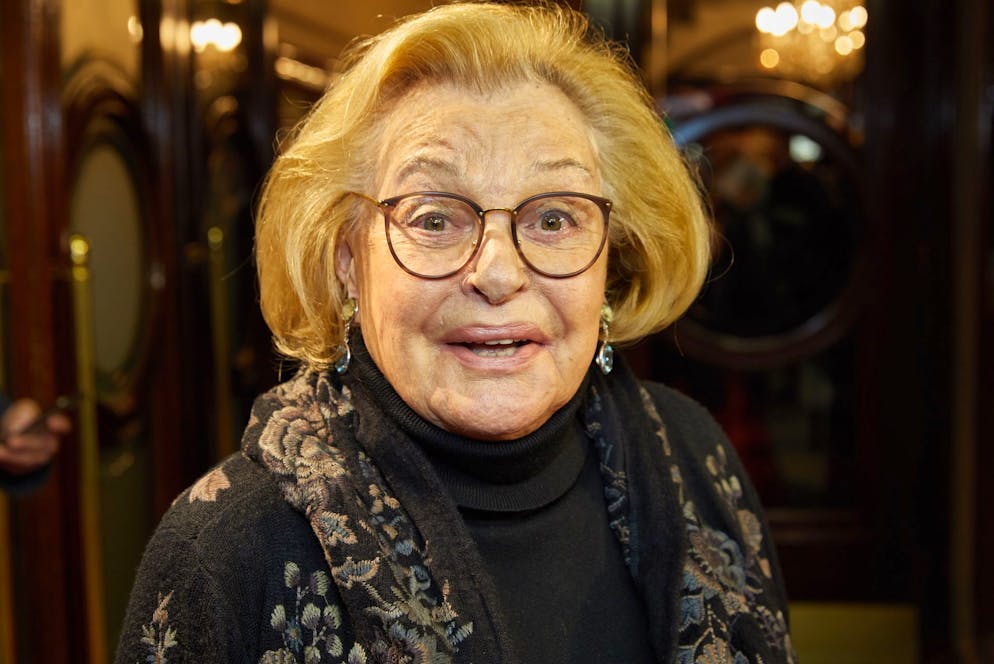 Nadja Tiller. Die Schauspielerin lebte in den vergangenen Jahren in einer Seniorenresidenz in Hamburg. Als sie starb sei sie nicht alleine gewesen, berichtet ihre Tochter.