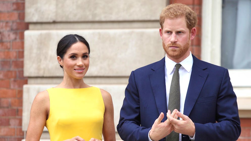 Mit einer Spezialfolge haben Harry und Meghan ihre Podcast-Karriere bei Spotify gestartet.