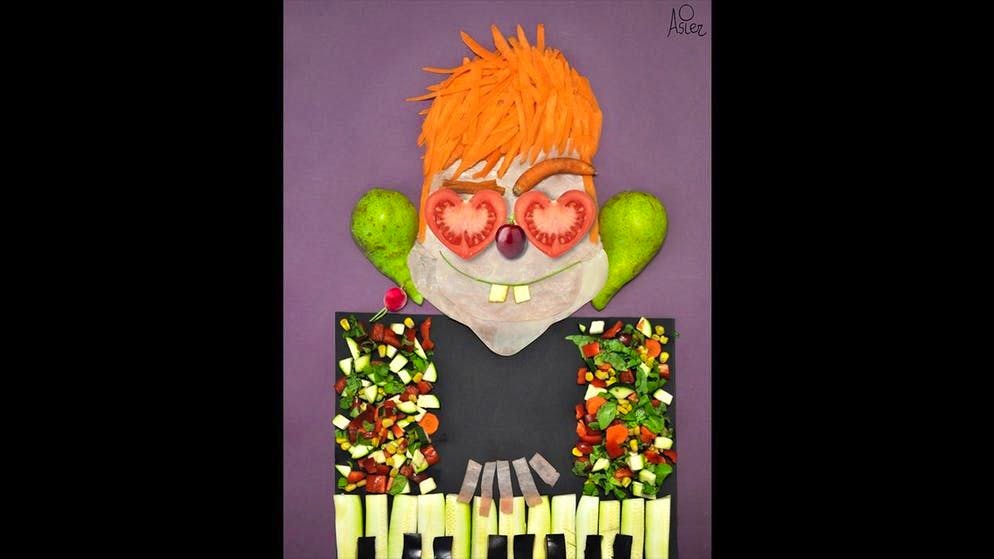 Trump, Merkel e compagnia: dei ritratti appetitosi. Per un occhio attento: la pop star Elton John presenta molta verdura.
