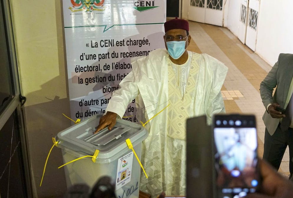 epa08905718 Presidential candidate Mohamed Bazoum casts his ballot in the presidential elections in Niamey, Niger 27 December 2020. Sixty year old former interior and foreign minister Mohamed Bazoum is one of the favorites to succeed president Mahamadou Issoufou who is voluntarily stepping down after two five year terms. More than seven million are registered to vote in the presidential and legislative elections in one of the worlds poorest nations. EPA/JEROME LABEUR