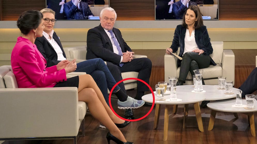 Nach The Rock Jetzt Tragt Afd Politikerin Alice Weidel On Schuhe