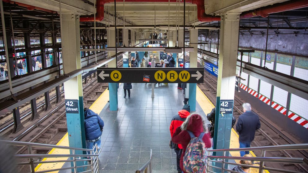 Die Vergessenen U Bahnhofe Von New York City