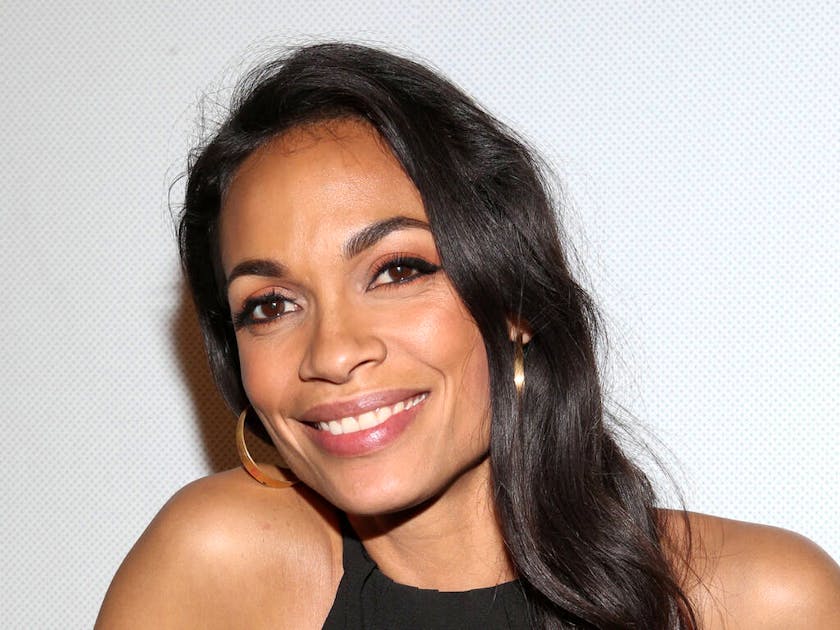 Spettacolo Rosario Dawson basta con marijuana e alcol blue News(02)