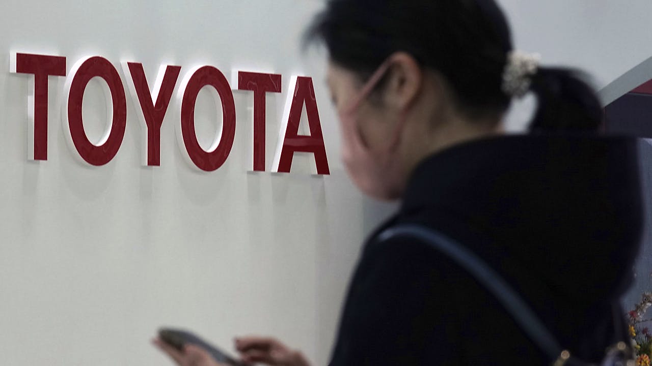 Schwacher Yen Beflugelt Toyota