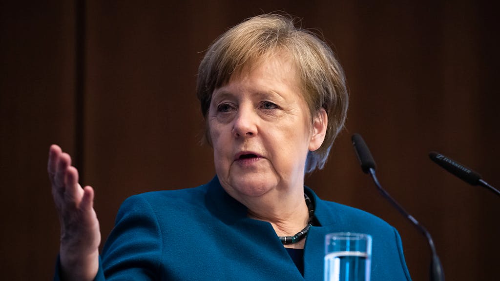Emergenza COVID-19. Merkel: «L'Unione Europea non si isoli, ma si coordini»