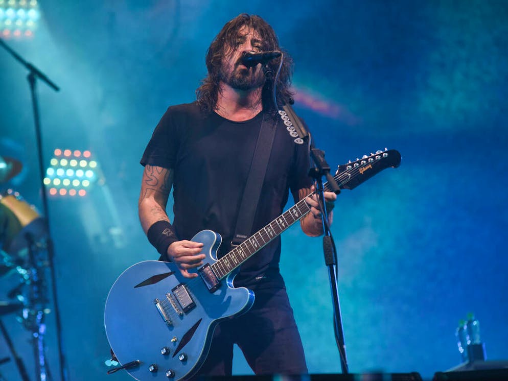 American rock superstars Foo Fighters performing their headline set on the Main Stage at Leeds Festival, Bramham Park on 23rd August 2019
Featuring: Dave Grohl
Where: Leeds, United Kingdom
When: 23 Aug 2019
Credit: Graham Finney/WENN