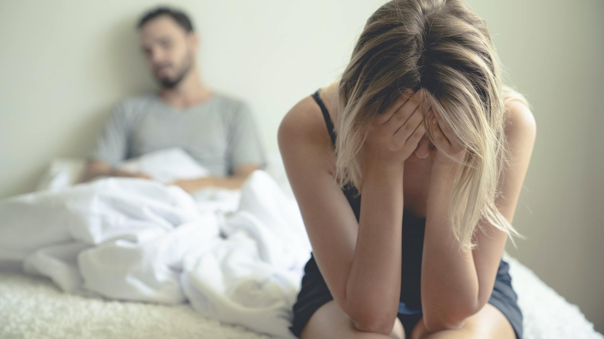 Paartherapie. Klaus Heer: «Der landläufige Irrtum besagt, dass Männer treuloser sind»