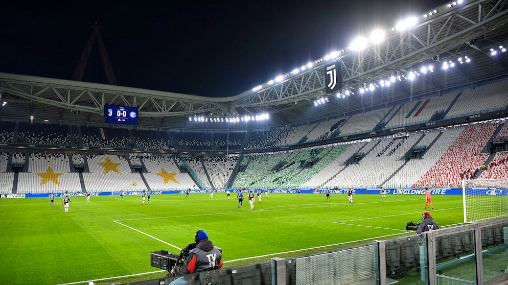 Sportbilder des Tages. Stell dir vor, Juve spielt gegen Inter und keiner darf zuschauen. Willkommen im Fussball zu Zeiten des Coronavirus.