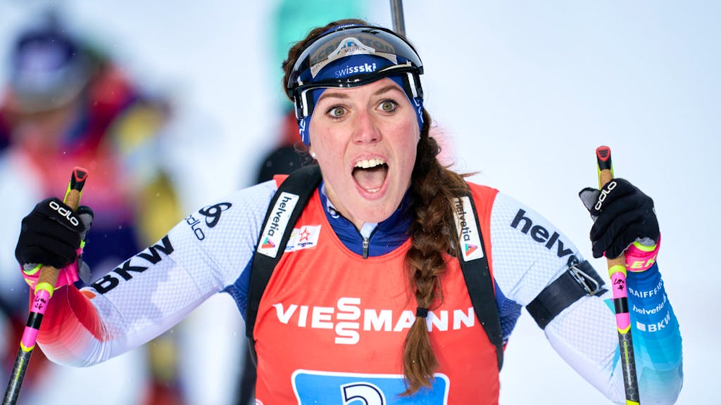 Bötschi fragt. Lena Häcki: «Ja, aber niemals vor einem Wettkampf»