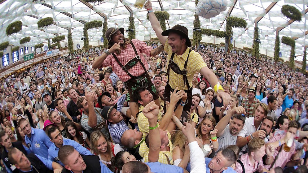 Die Coronavirus-Krise: Eine Chronologie. 21. April: Nun fällt auch das Münchner Oktoberfest der Coronapandemie zum Opfer: Das grösste Volksfest der Welt wird in diesem Jahr abgesagt.