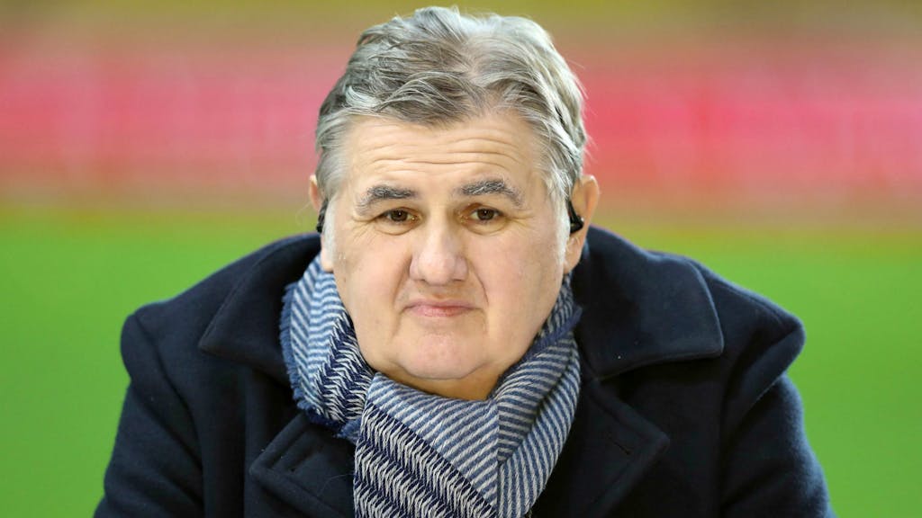 Interview. Pierre Ménès: «Je me battrai, je retournerai sur les plateaux télé»