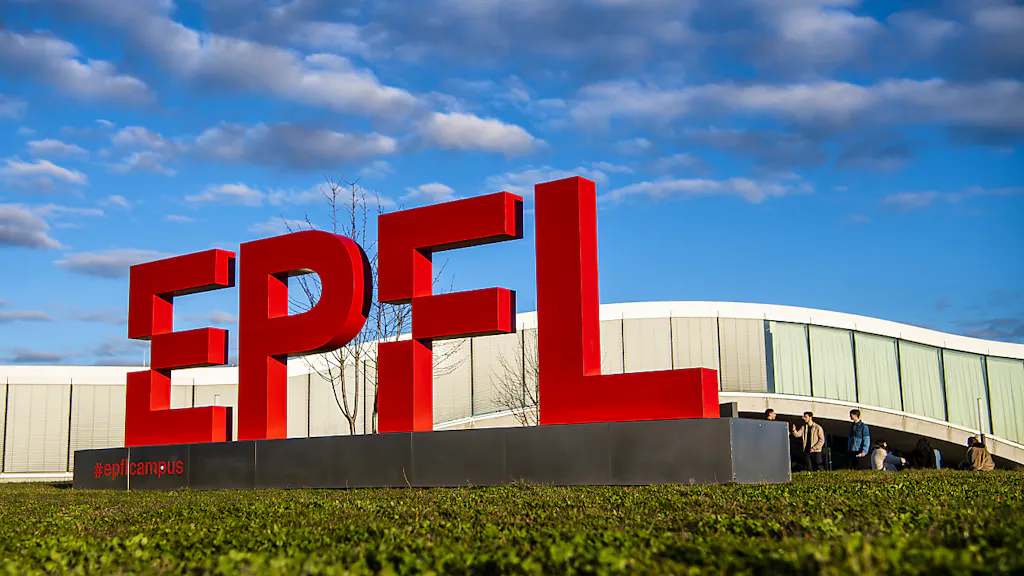 Epidemia. EPFL: l'allentamento delle misure potrebbe provocare tanti morti