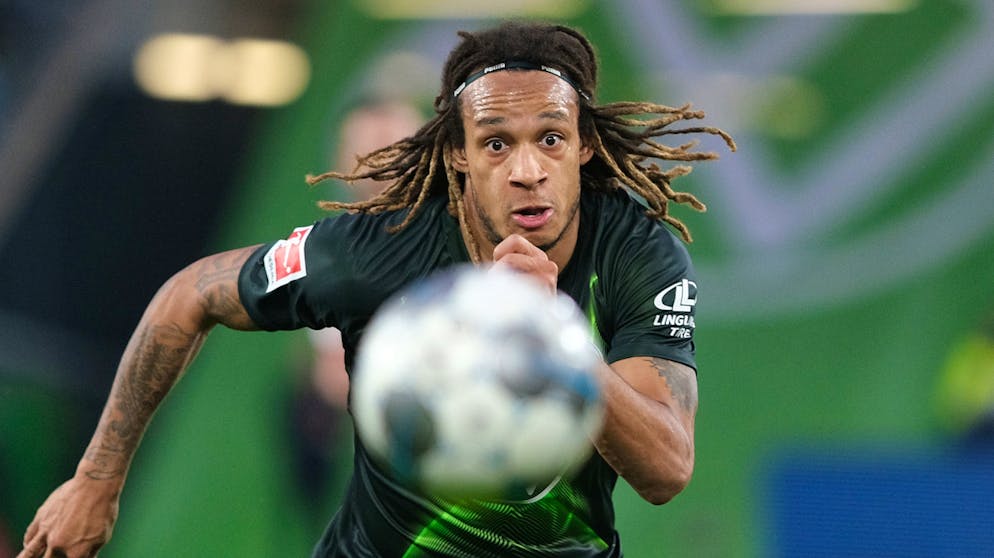 Kevin Mbabu spielt seit Sommer 2019 bei Wolfsburg.