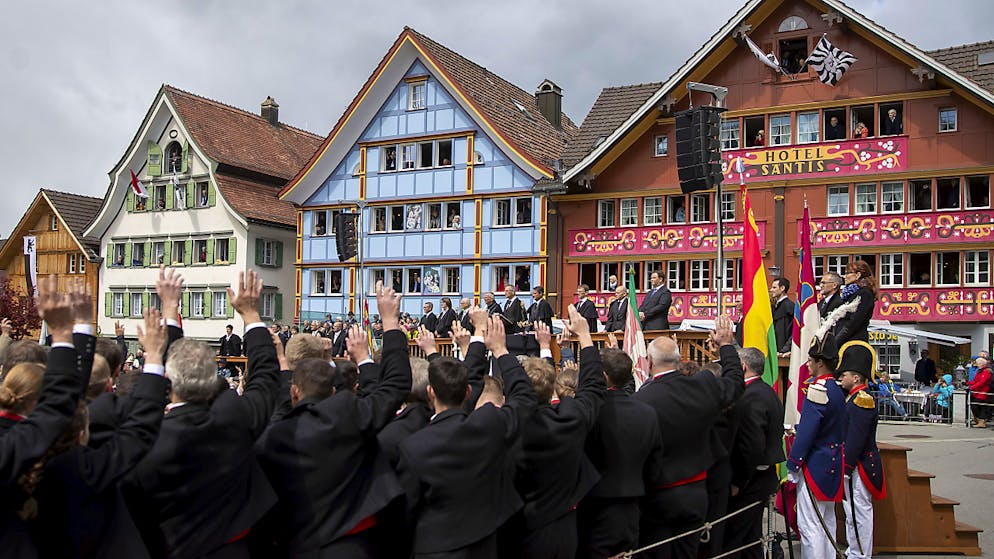Ob die Landsgemeinde in Appenzell 2020 stattfinden kann, ist noch ungewiss. Der Bundesrat hat bis Ende August Veranstaltungen mit mehr als 1000 Personen verboten. (Archivbild)