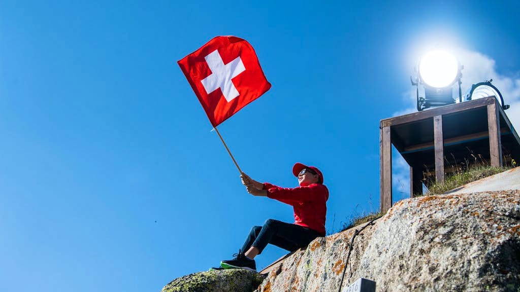 Editoriale. Contro il COVID-19 abbiamo bisogno di campioni o semplici cittadini?