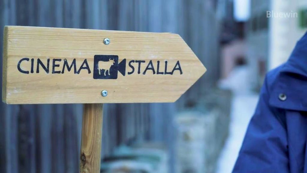 Kinoserie Teil 2. «Hurra, das ganze Dorf ist da» – so geht Kino im Kuhstall