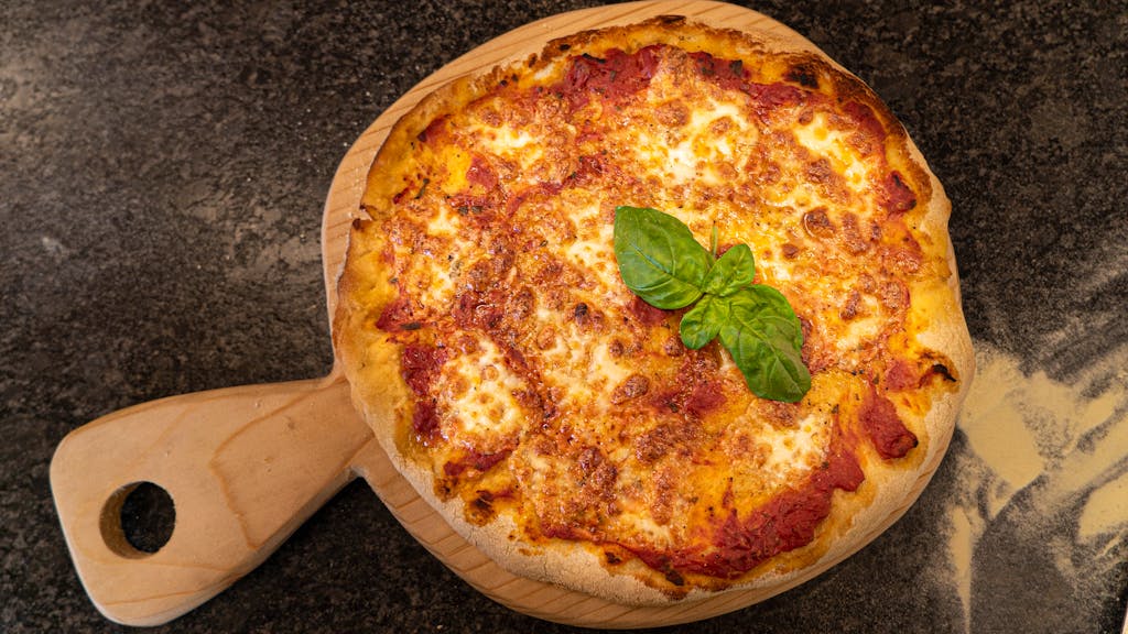 Pizza Margherita wie vom Italiener? Hier ist das Rezept