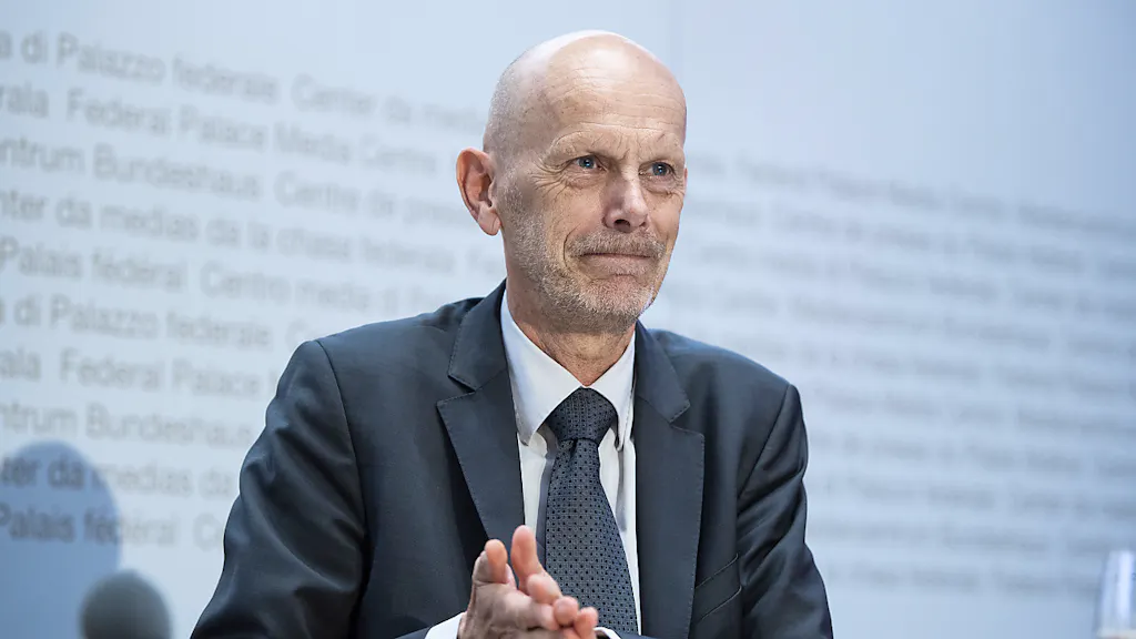Epidemia. Mascherine a sufficienza. Koch: «Chi ha sintomi influenzali faccia il test»