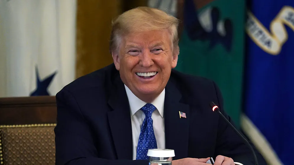 Via libera anche dalle autorità sanitarie britanniche ai test su idrossiclorochina e clorochina, già utilizzate dal presidente Usa Donald Trump.