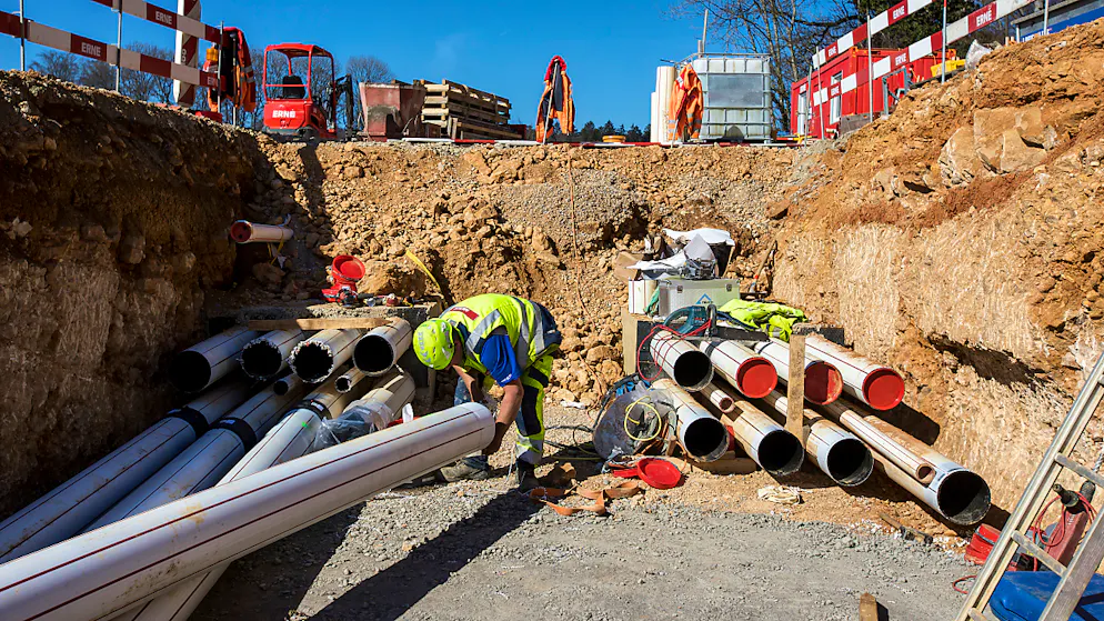 Il cantiere della linea interrata ad altissima tensione (foto d'archivio)