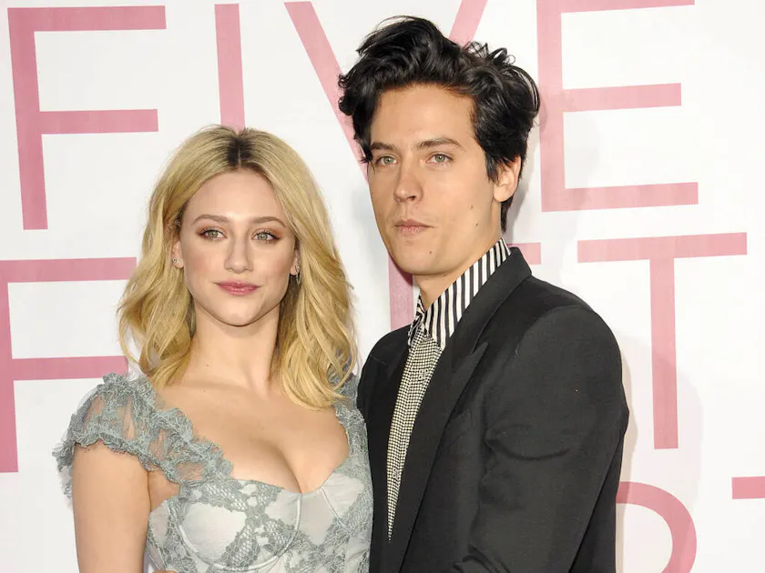 Con Chi è Fidanzato Cole Sprouse