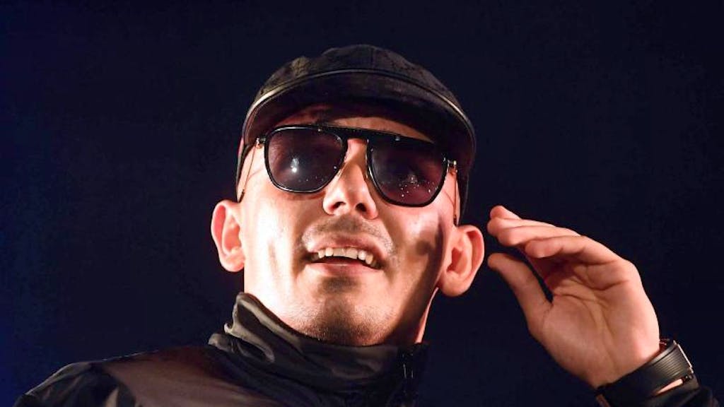 News. Capital Bra bringt Tiefkühlpizza raus