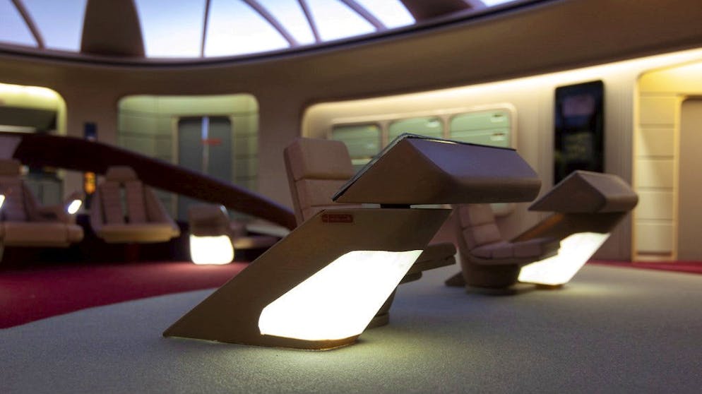 Willkommen auf der USS Enterprise. … ein Miniaturmodell der Kommandobrücke der USS Enterprise.
