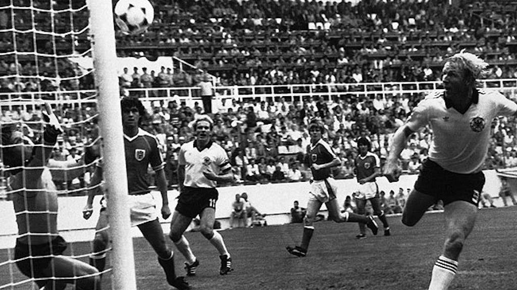 Vor 38 Jahren. «Schande von Gijon» – Deutschland und Österreich schliessen Nichtangriffspakt