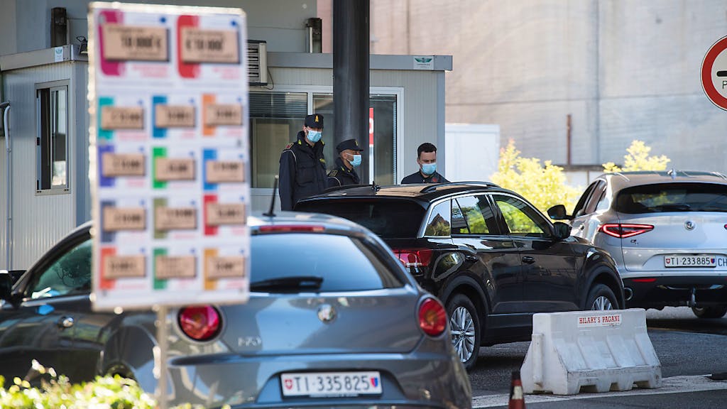 Frontiere. L'Italia riapre, ma il traffico in dogana non aumenta