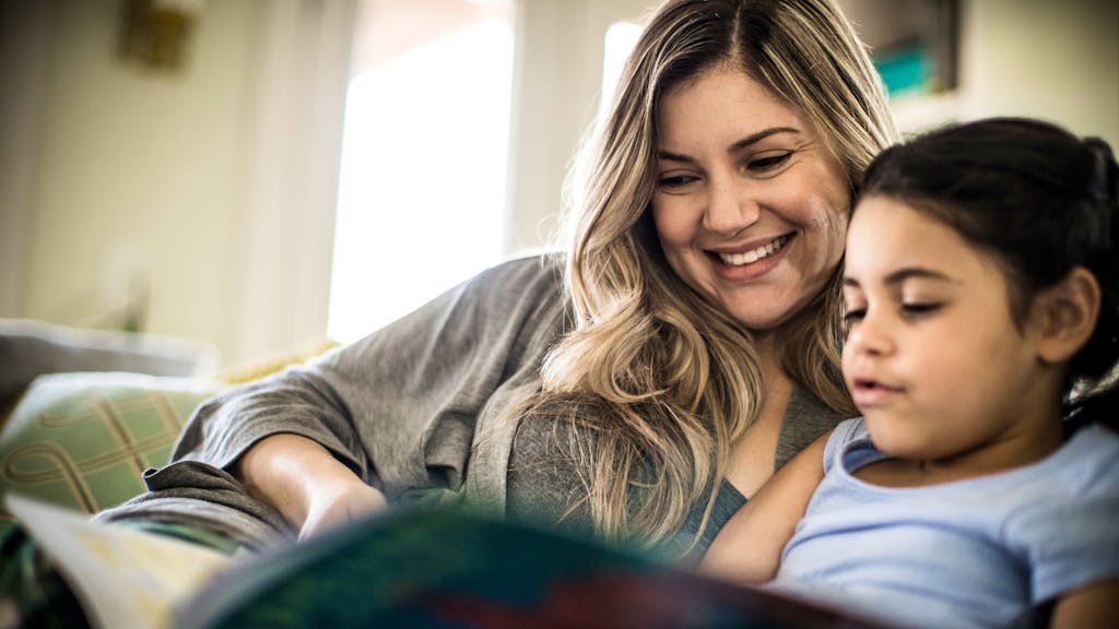 Kindgerechte Kommunikation. Rassismus – wie spreche ich mit meinem Kind darüber?