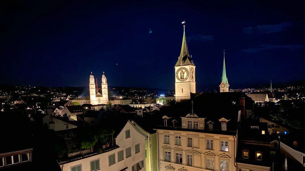 Una tenda con vista. … di notte, una vista eccezionale.