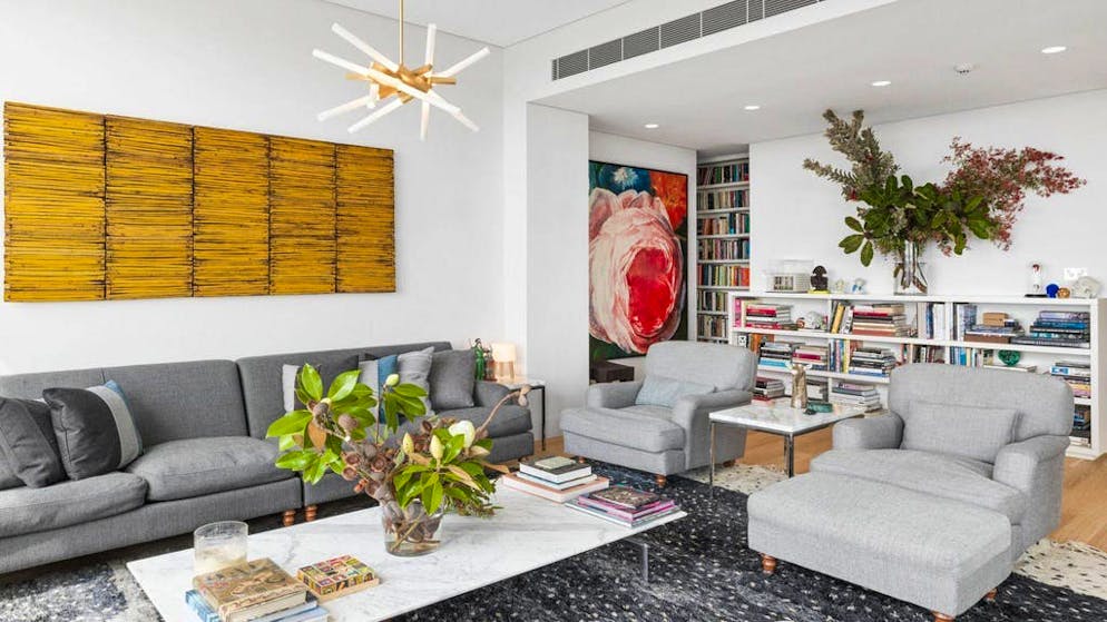 Cate Blanchett vende il suo pied-à-terre di lusso a Sydney. … a un vecchio proprietario che ha deciso di fondere due appartamenti. All’insaputa e senza il consenso della comproprietà.