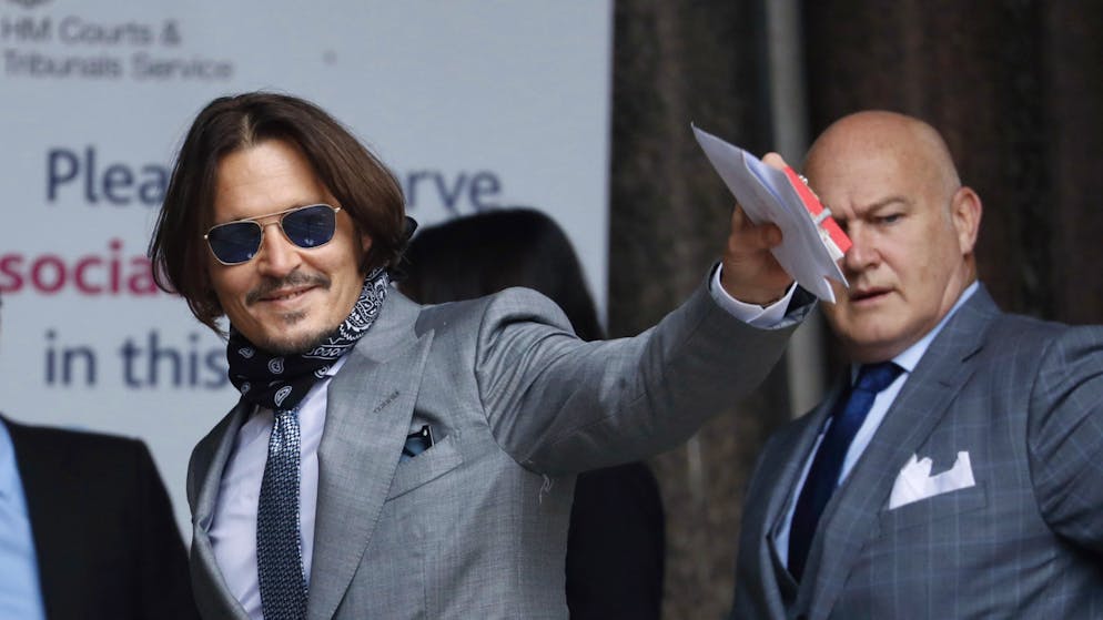 L'attore Johnny Depp all'arrivo davanti alla sede dall'Alta Corte di Londra.
