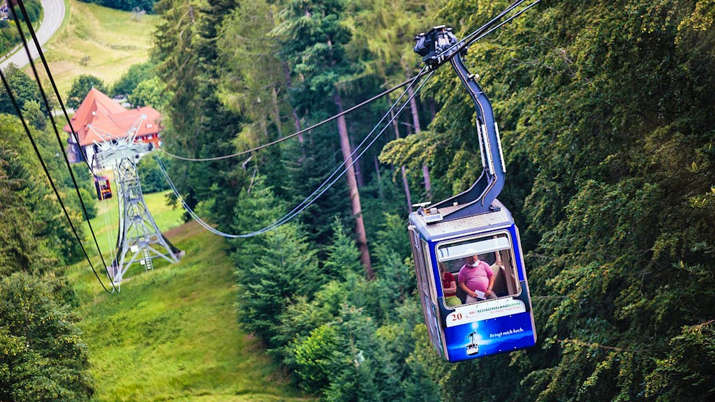 Denkmal mit Rekordstatus. Die älteste Umlaufseilbahn der Welt – und nicht zu stoppen