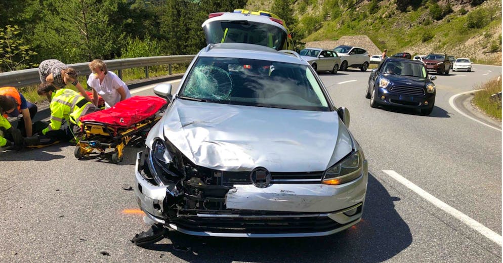 Scontro moto auto tra Cunter e Tiefencastel. 