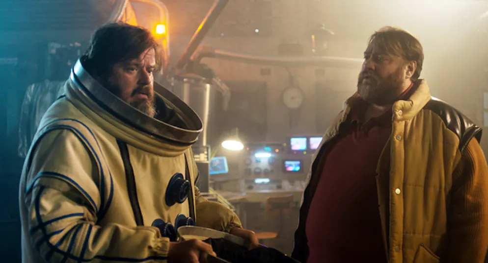 Fresi e Battiston dentro una fiaba con la luna