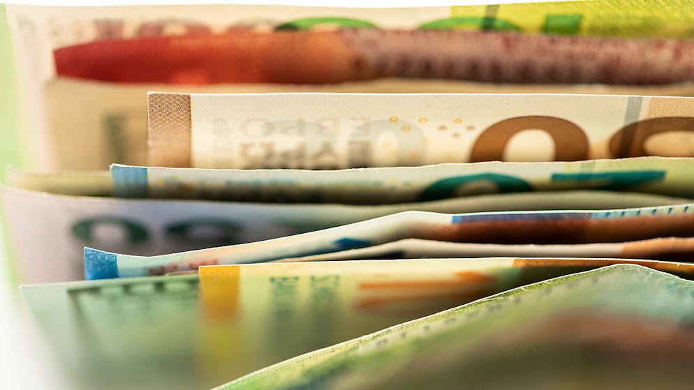 Sgominata a Napoli una banda che falsifica euro in grande stile.