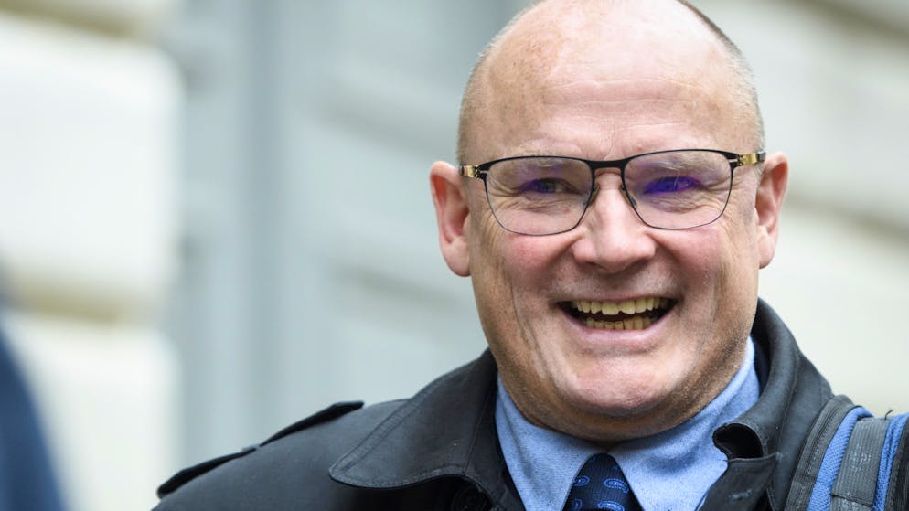 La procura di Neuchâtel ha annunciato oggi che ricorre contro l'assoluzione dall'accusa di discriminazione razziale dell'ex consigliere di Stato neocastellano ed ex consigliere nazionale Yvan Perrin (nella foto).