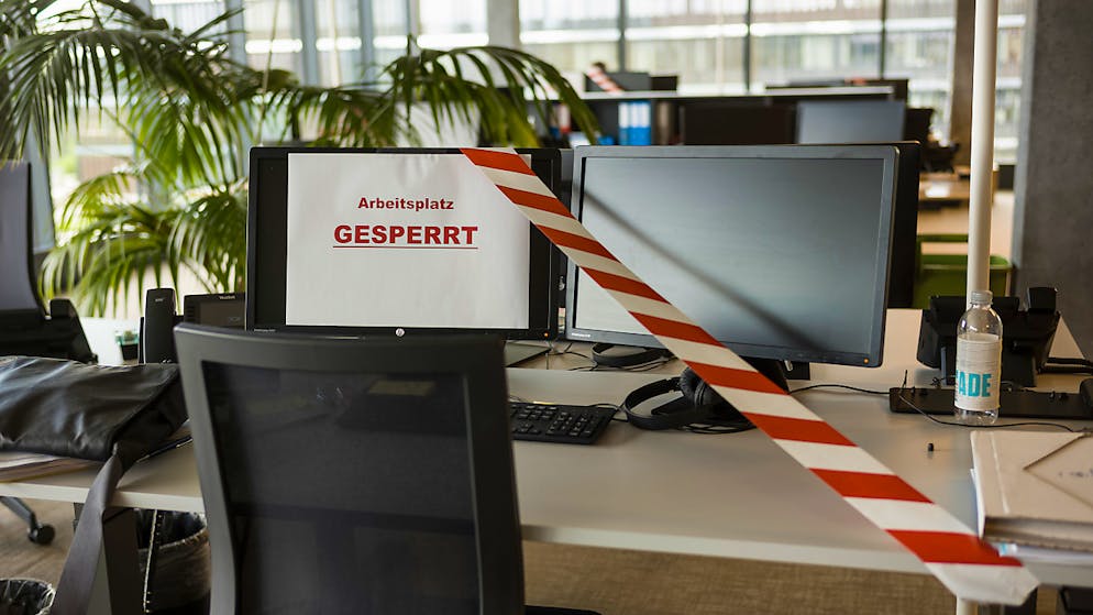 Molti posti di lavoro non sono agibili, calano i consumi, le aziende corrono ai ripari.