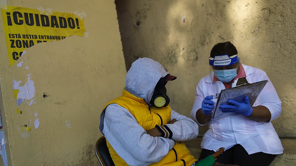 Nuovo record di casi di coronavirus nel mondo.