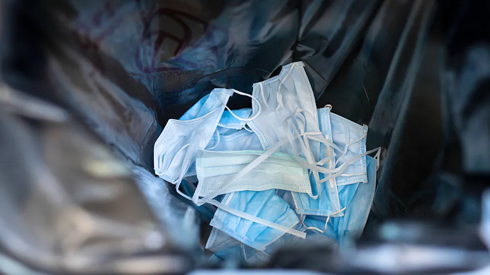Il Covid lascia meno soldi in tasca.