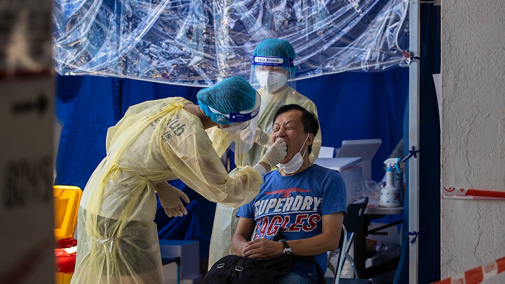 Pur restando contenuti, i contagi in Cina sono tornati sui livelli di marzo.