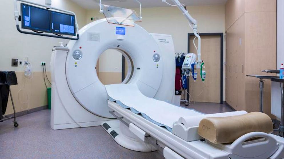 Ein Computertomograf, mit dem unter anderem die Spuren einer Covid-19-Erkrankung in der Lunge untersucht werden können. 