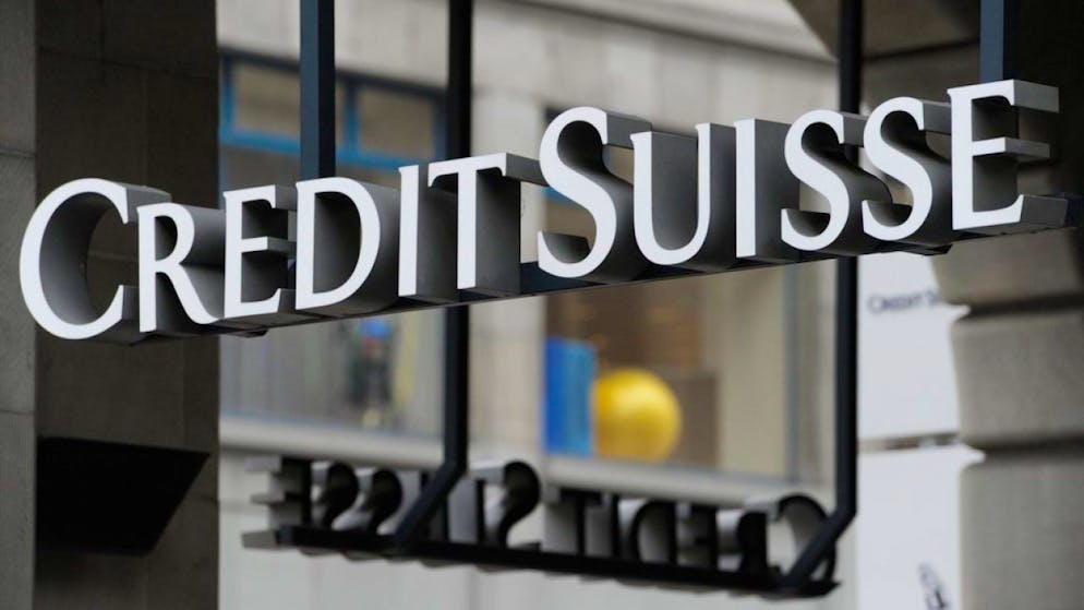 La banca ha superato nettamente le attese medie degli analisti.