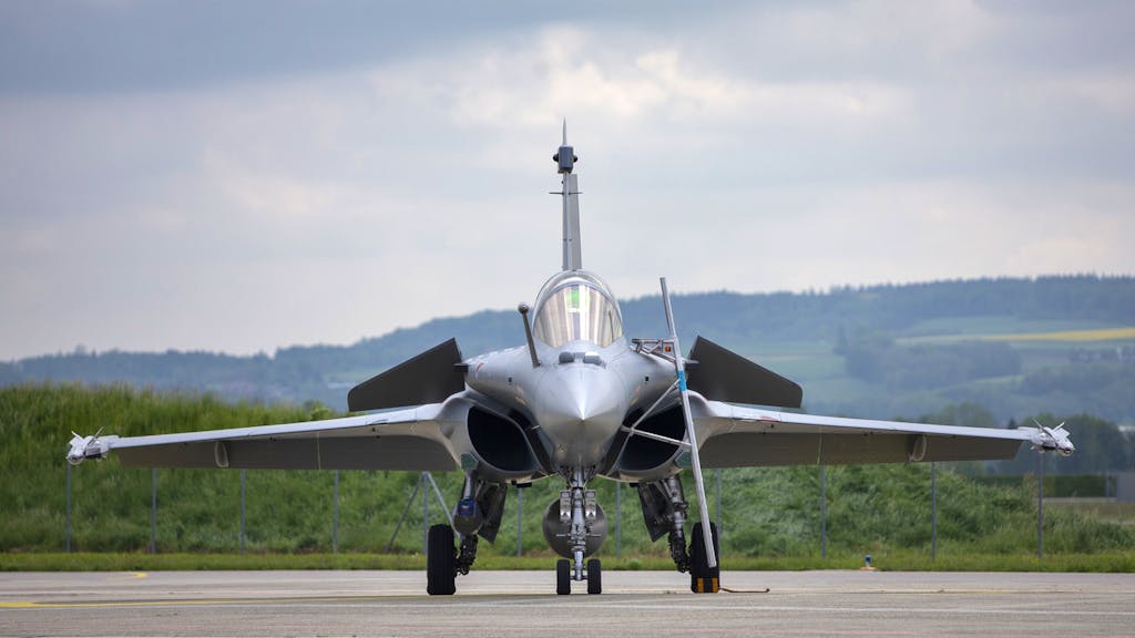 Kampfjet-Abstimmung. Was Sie zum 6-Milliarden-Kredit wissen müssen