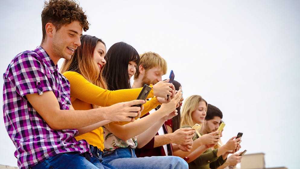 Mehr Selbstliebe, weniger Schönheitswahn. Für viele Jugendliche sind Influencerinnen und Influencer Vorbilder. Body Positivity heisst eine Bewegung im Netz, die zu den gezeigten perfekten Körpern einen Kontrapunkt setzen will. 