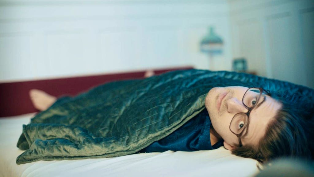 Geld ausgeben mit Karpi. Wie die Gewichtsdecke meinen Schlaf verdichtet